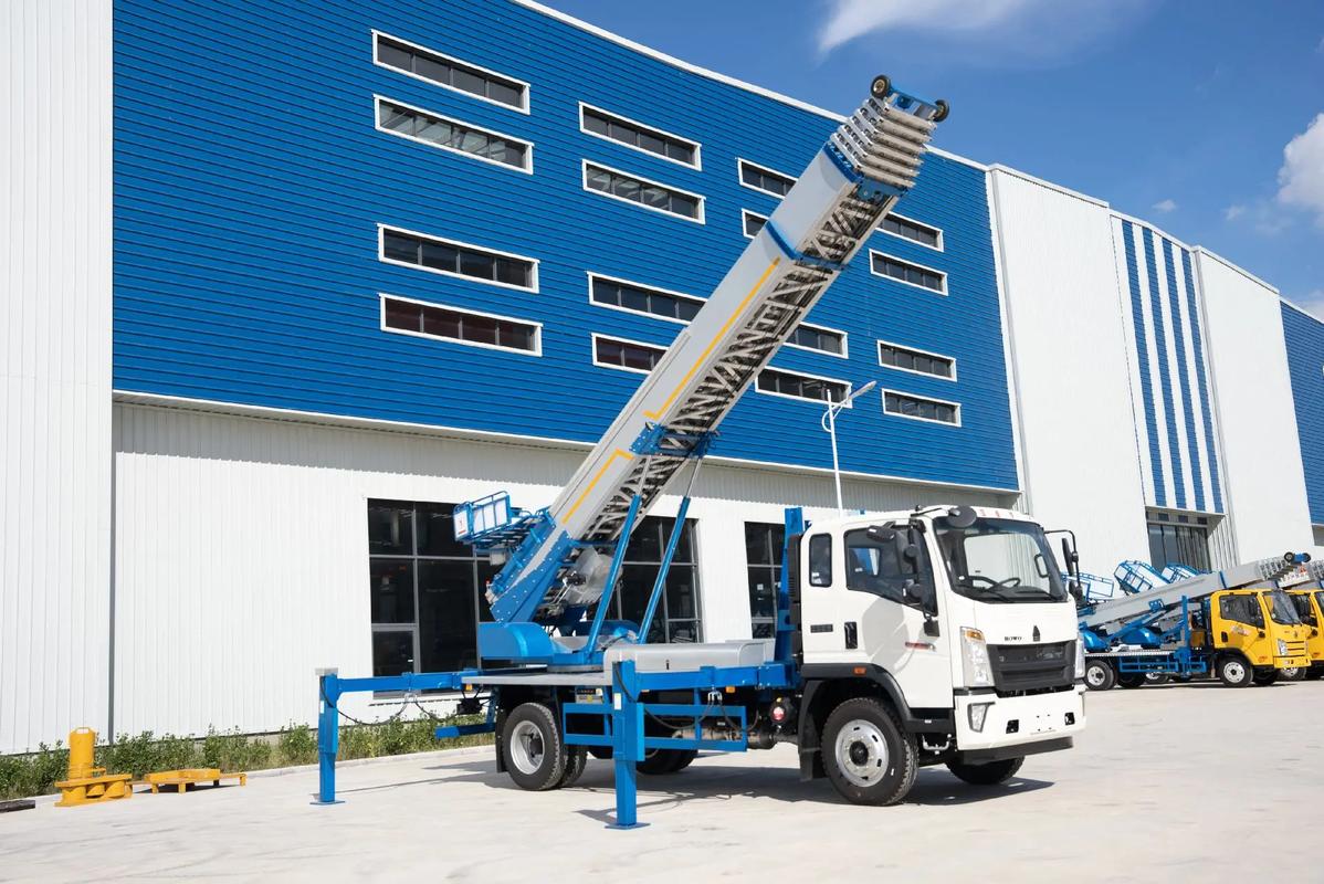 扶沟小型云梯车上料车租赁多少钱